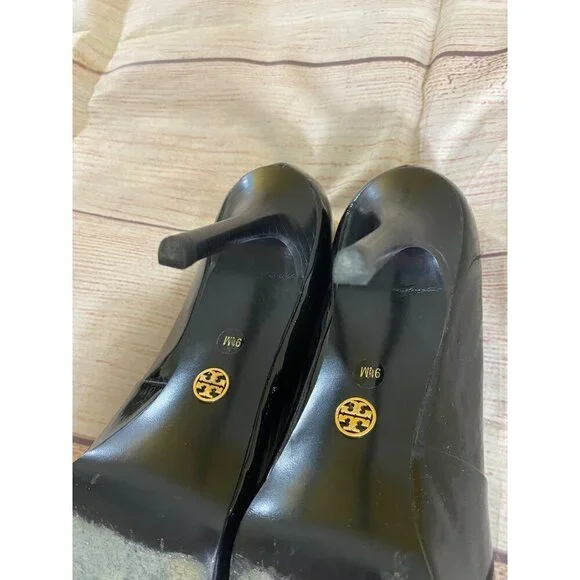 Tory Burch Women's Black Patent Leather High Heel Pumps - 9 1/2M - Picture 8 of 11